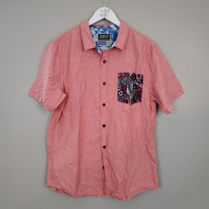 MODERN AMUSEMENT GRAPHIC BUTTON DOWN SHIRT